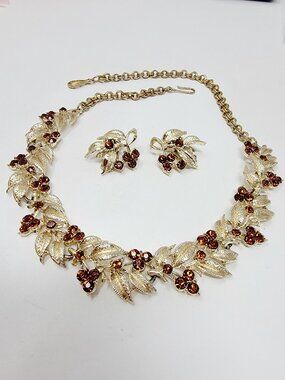 Vintage Gold Tone Floral Rhinestone Necklace & Earrings Set Coro Style Statement